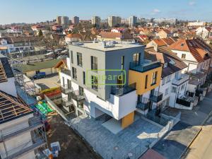Prodej bytu 2+kk, Praha, Pakoměřická, 40 m2