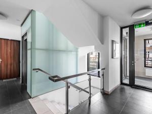 Pronájem bytu 3+kk, Praha, Na Petynce, 83 m2