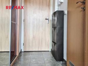 Pronájem bytu 1+kk, Praha - Holešovice, U Uranie, 46 m2