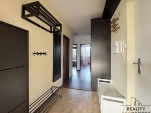 Prodej bytu 3+kk, Praha, Hlivická, 72 m2