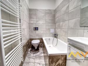 Prodej bytu 2+kk, Pardubice - Bílé Předměstí, Bubeníkova, 45 m2