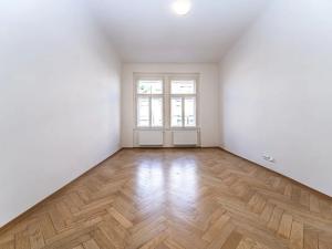 Pronájem bytu 2+kk, Praha - Nové Město, Lípová, 58 m2