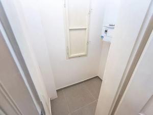 Pronájem bytu 2+kk, Praha - Nové Město, Lípová, 58 m2