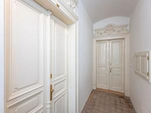 Pronájem bytu 2+kk, Praha - Nové Město, Lípová, 58 m2