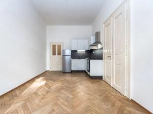 Pronájem bytu 2+kk, Praha - Nové Město, Lípová, 44 m2