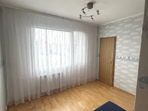 Pronájem bytu 3+1, Plzeň, K Pecím, 70 m2