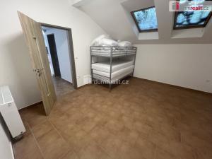Pronájem bytu 2+kk, Kolín - Kolín V, Štítného, 50 m2