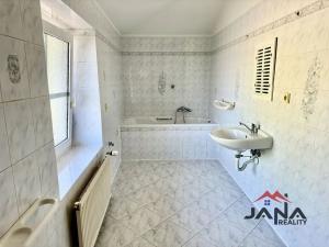 Prodej rodinného domu, Frýdštejn, 332 m2