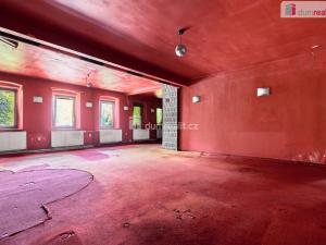 Prodej rodinného domu, Petrovice, 360 m2