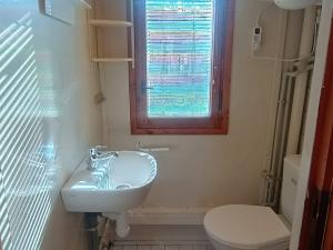Pronájem chaty, Buchlovice, Smraďavka, 53 m2