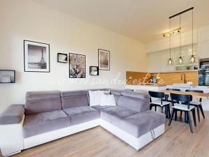 Prodej bytu 3+kk, Praha - Hloubětín, Laponská, 77 m2