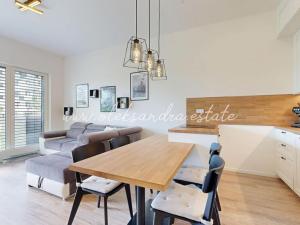 Prodej bytu 3+kk, Praha - Hloubětín, Laponská, 77 m2