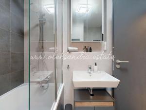 Prodej bytu 3+kk, Praha - Hloubětín, Laponská, 77 m2