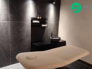 Prodej bytu 1+kk, Praha - Modřany, československého exilu, 28 m2