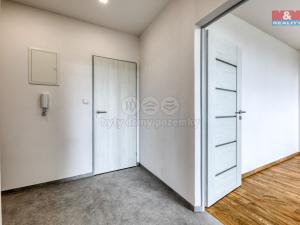 Pronájem bytu 2+1, Plzeň - Skvrňany, Vejprnická, 59 m2