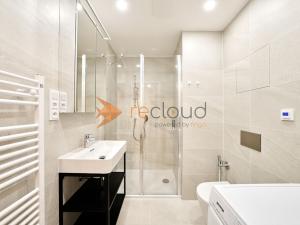 Prodej bytu 2+kk, Praha - Nusle, Muzikova, 38 m2