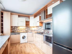 Pronájem bytu 3+kk, Liberec, Gagarinova, 79 m2