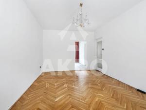 Pronájem bytu 3+1, Praha - Malešice, Nad úžlabinou, 70 m2