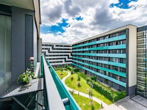 Pronájem bytu 3+kk, Praha - Holešovice, U průhonu, 75 m2