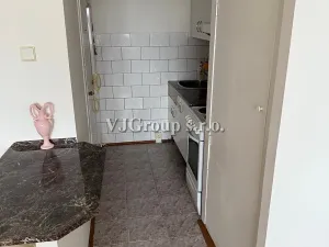 Pronájem bytu 2+kk, Praha - Háje, Bajkonurská, 46 m2