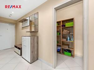 Prodej bytu 2+kk, Praha - Žižkov, Olšanská, 80 m2