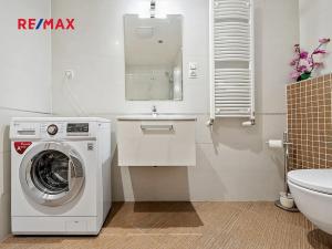 Prodej bytu 2+kk, Praha - Žižkov, Olšanská, 80 m2