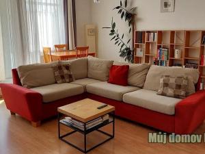 Pronájem bytu 3+kk, Praha - Libeň, Nad Okrouhlíkem, 83 m2