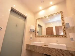 Pronájem kanceláře, Praha - Čakovice, Kostelecká, 21 m2