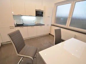 Pronájem kanceláře, Praha - Čakovice, Kostelecká, 21 m2
