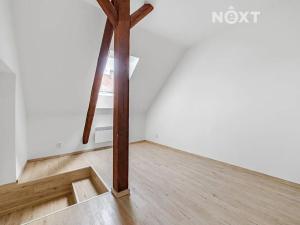 Pronájem bytu 2+kk, Praha - Nusle, Oldřichova, 48 m2