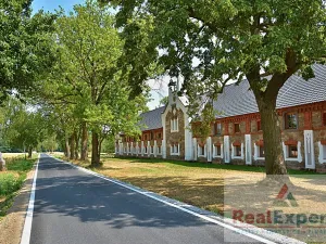 Prodej vícegeneračního domu, Bavorov, 1750 m2