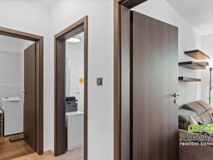 Pronájem bytu 2+kk, Uherské Hradiště, Jabloňová, 52 m2