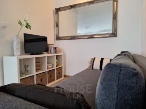 Pronájem bytu 4+kk, Praha - Vršovice, Kazašská, 92 m2