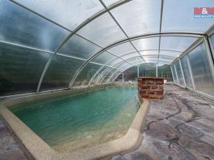 Prodej rodinného domu, Jirny - Nové Jirny, V Zahradách, 350 m2