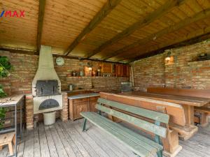 Prodej rodinného domu, Lom, Komenského, 300 m2