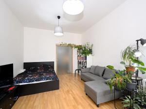 Prodej bytu 1+1, Praha - Smíchov, Pivovarská, 56 m2