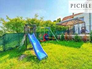 Prodej bytu 3+1, Bavoryně, 67 m2