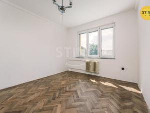 Prodej bytu 2+1, Pardubice, Benešovo náměstí, 55 m2