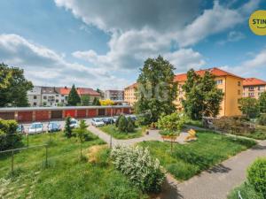 Prodej bytu 2+1, Pardubice, Benešovo náměstí, 55 m2