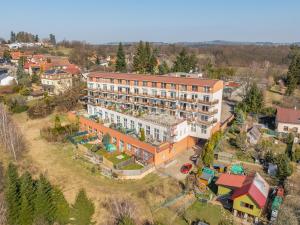 Prodej bytu 2+kk, Kamenice - Ládví, Benešovská, 54 m2