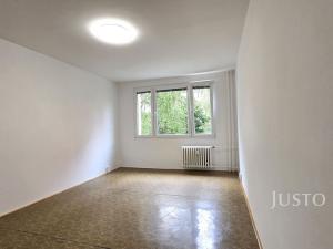 Pronájem bytu 2+1, Písek - Pražské Předměstí, Na Stínadlech, 64 m2