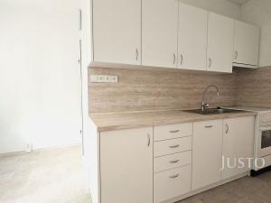 Pronájem bytu 2+1, Písek - Pražské Předměstí, Na Stínadlech, 64 m2