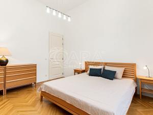 Pronájem bytu 4+kk, Praha - Žižkov, Jeseniova, 101 m2