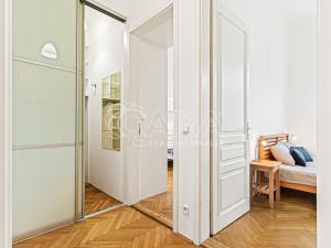 Pronájem bytu 4+kk, Praha - Žižkov, Jeseniova, 101 m2
