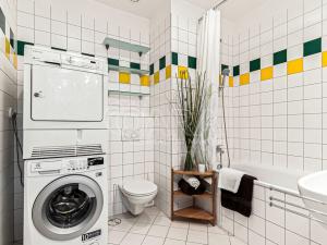 Pronájem bytu 4+kk, Praha - Žižkov, Jeseniova, 101 m2