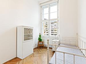 Pronájem bytu 4+kk, Praha - Žižkov, Jeseniova, 101 m2