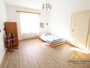 Pronájem bytu 2+1, Hradec Králové, Střelecká, 78 m2