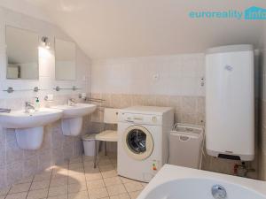 Prodej rodinného domu, Lipno nad Vltavou, 220 m2