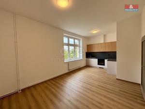 Pronájem bytu 2+kk, Ostrava - Vítkovice, Ruská, 60 m2