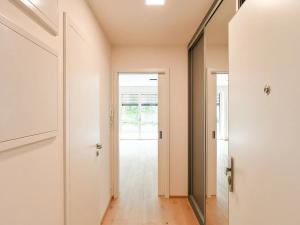 Pronájem bytu 1+kk, Praha, Na hvězdárně, 36 m2